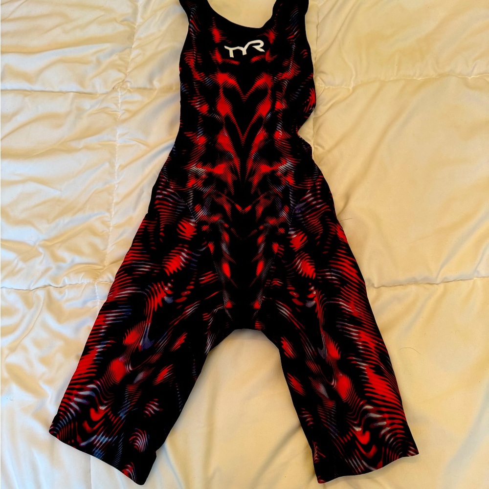 TYR Venzo Genesis Red Open Back Tech Suit Size 20